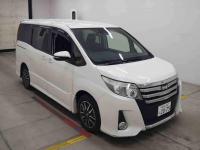Toyota Noah 2016