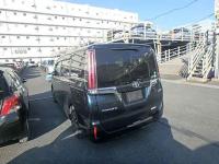 Toyota Esquire 2018