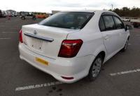 Toyota Corolla Axio 2016