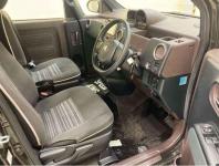 Toyota Spade 2016