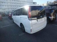 Toyota Esquire 2019