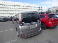 Toyota Noah 2018