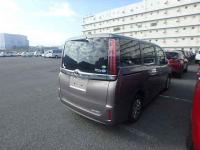 Toyota Noah 2018