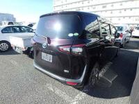 Toyota Sienta 2018