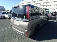 Toyota Noah 2018