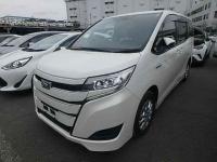 Toyota Noah 2018