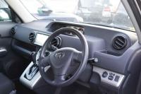 Toyota Corolla Rumion 2010