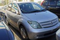 Toyota Ist 2004