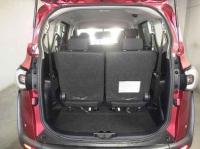 Toyota Sienta 2016