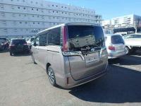 Toyota ESQUIRE HYBRID 2018