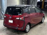 Toyota Sienta 2019
