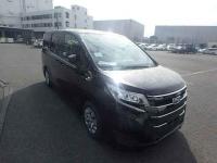 Toyota Noah 2018