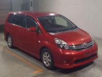Toyota Isis 2016