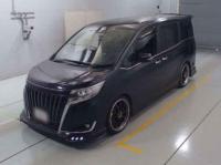 Toyota Esquire 2018