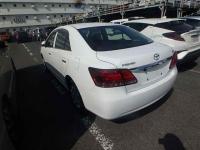 Toyota Premio 2018