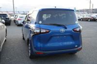 Toyota Sienta 2016