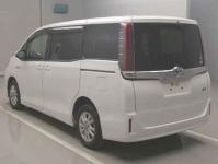 Toyota Noah 2018