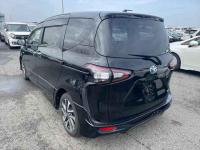 Toyota Sienta 2018