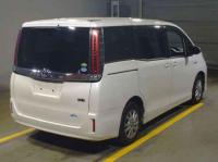 Toyota Noah 2018