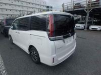 Toyota Esquire 2018