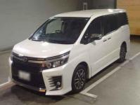 Toyota Voxy 2016