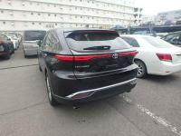 Toyota Harrier 2020