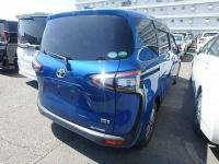 Toyota Sienta 2018