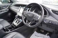 Toyota Harrier 2017