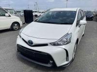 Toyota Prius Alpha 2018