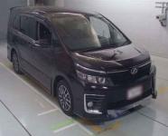 Toyota Voxy 2016