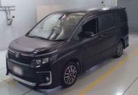 Toyota Voxy 2016