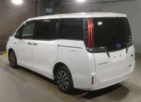 Toyota Esquire 2018