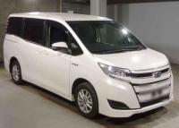 Toyota Esquire 2018
