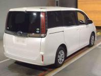 Toyota Noah 2018