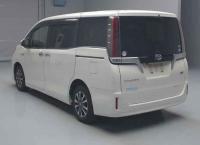 Toyota Esquire 2018