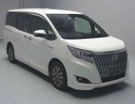 Toyota Esquire 2018