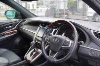 Toyota Harrier 2017