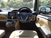 Toyota Noah 2016