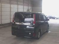 Toyota Noah 2016