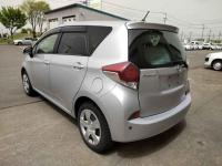 Toyota Ractis 2016
