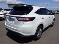 Toyota Harrier 2017