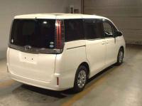 Toyota Noah 2018