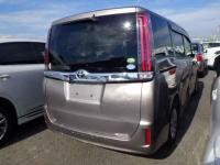 Toyota Noah 2018
