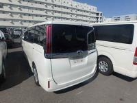 Toyota Noah 2018