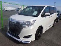 Toyota Esquire 2018