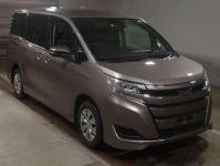 Toyota Noah 2018