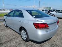 Toyota Premio 2018