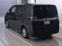 Toyota Voxy 2018