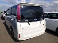 Toyota Esquire 2019
