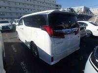 Toyota Alphard Hybrid 2018